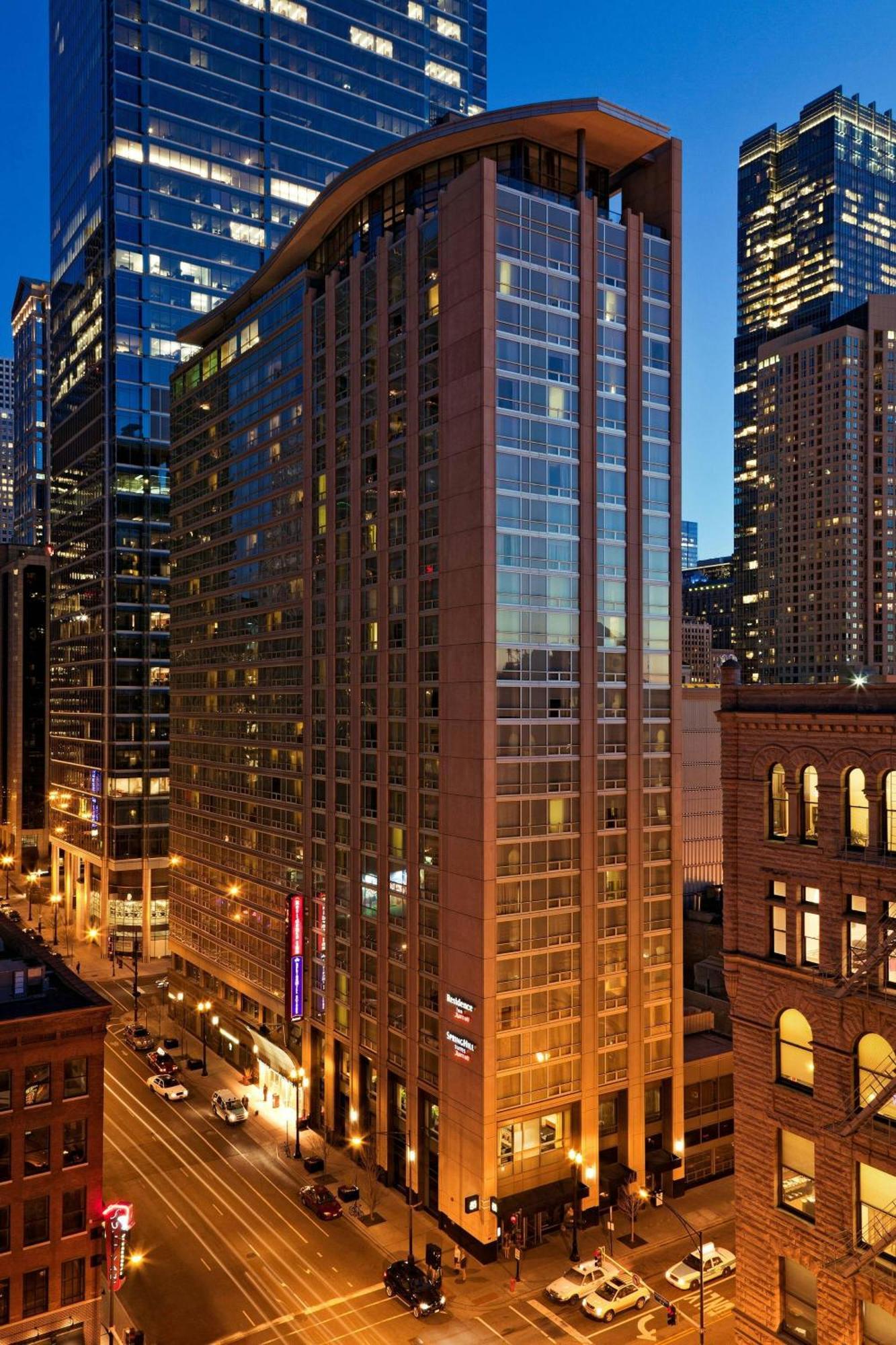 Residence Inn By Marriott Chicago Downtown/River North Exterior foto